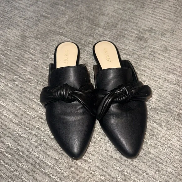 Nine West Black Women's Mules - Picture 2 of 6
